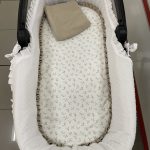 CUBRE COLCHÓN + SÁBANA RAMILLETE BEIGE D PEQUES